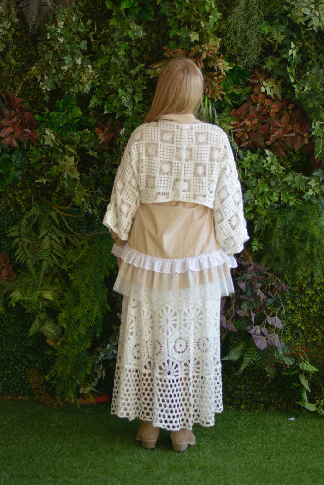 Saia em crochet branca