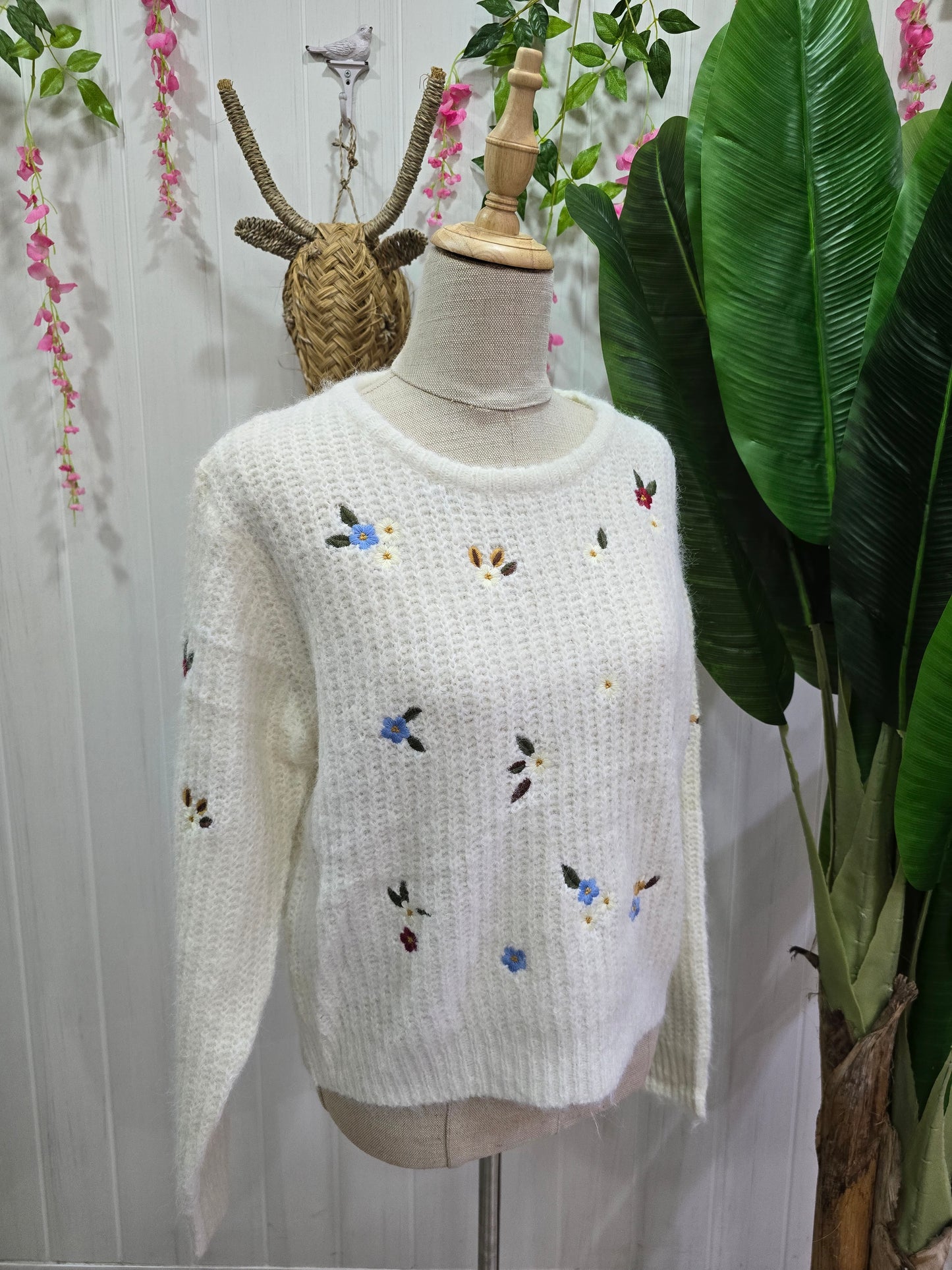 Camisola cru com flores