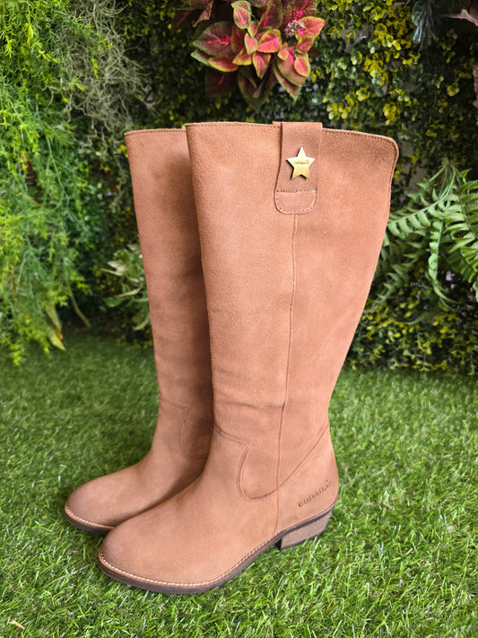 Botas Cubanas em Camurça Camel