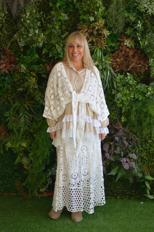 Saia em crochet branca