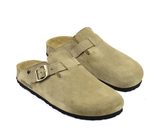 Sandálias fechadas cubanas